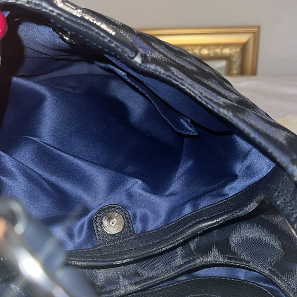 COACH Textured leather Hobo style shoulder bag with 2 hang tags - Picture 12 of 14